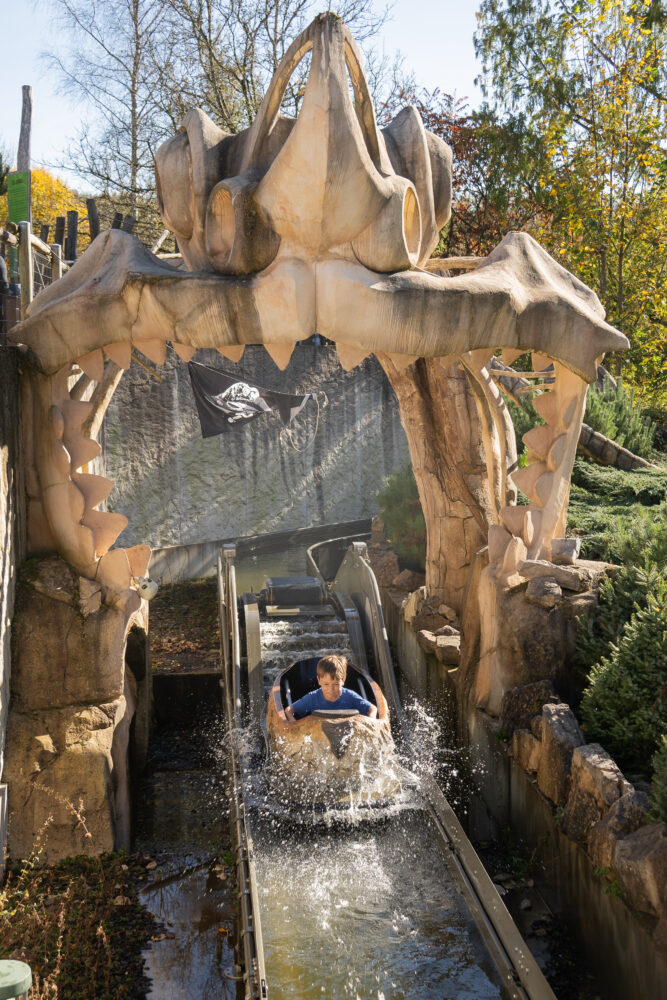 Attractions Mégalodon River au Dino-Zoo