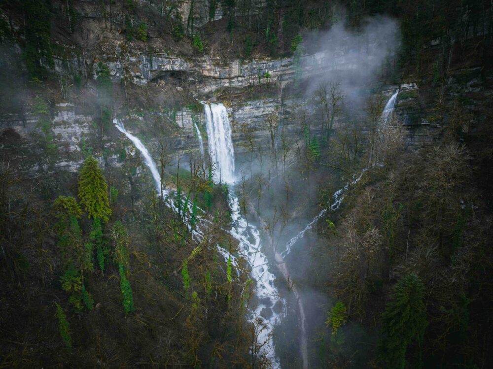 Les 3 chutes du Val de Consolation en hiver