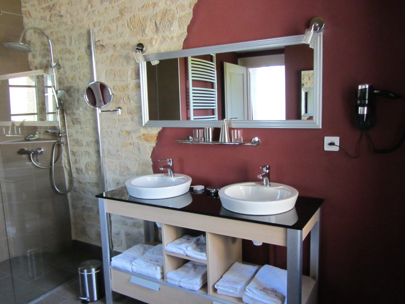 Salle de bain chambre Lip