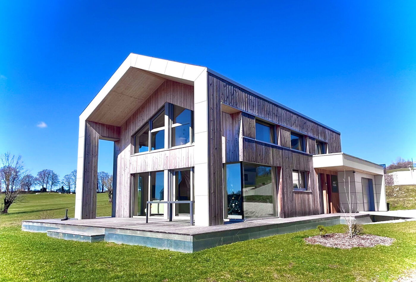 Bois_dAura_exterieur_printemps-r