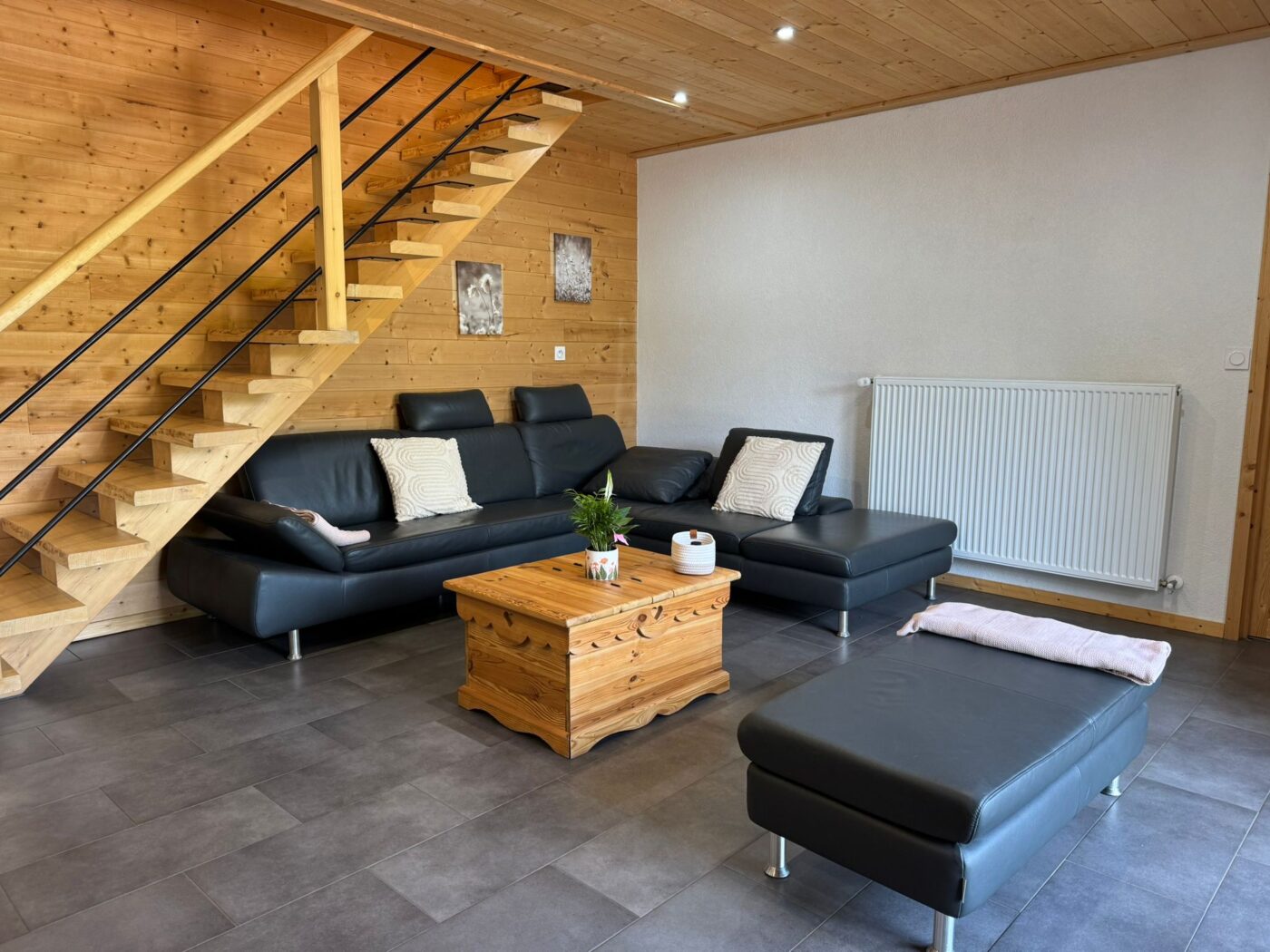 9d7a7841-c47d-4068-ad0a-353dd41ca11f