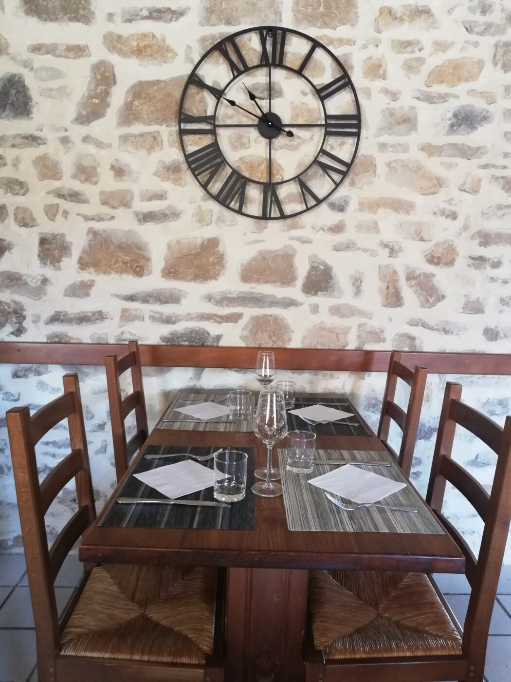 Petit Paris - Intérieur