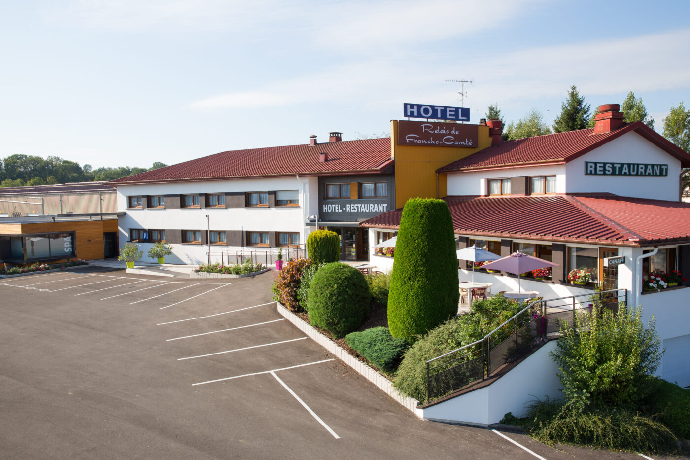 Vue de l'hôtel - restaurant